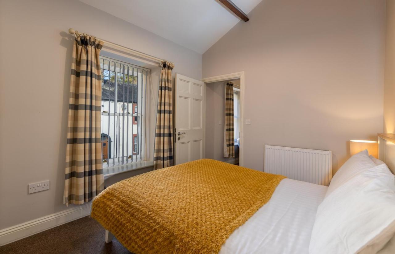 Brampton Holiday Homes - The Mews Apartment ภายนอก รูปภาพ